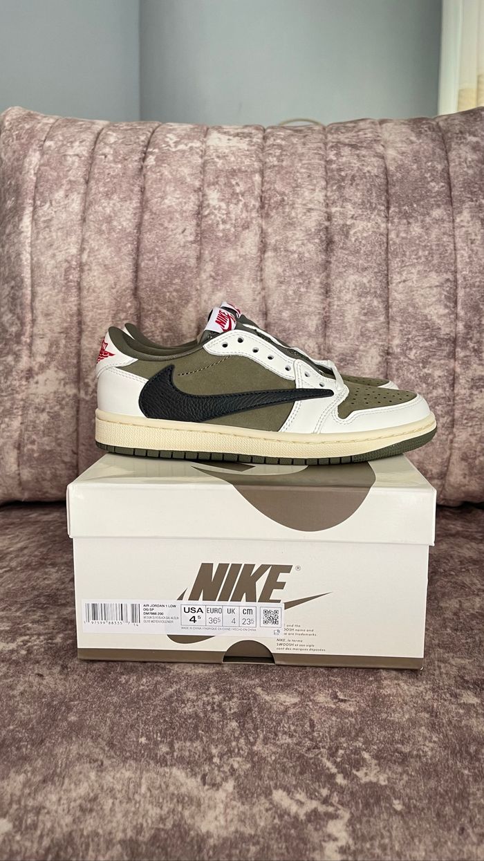 Nike Air Jordan 1 Travis Scott Médium Olive - photo numéro 2