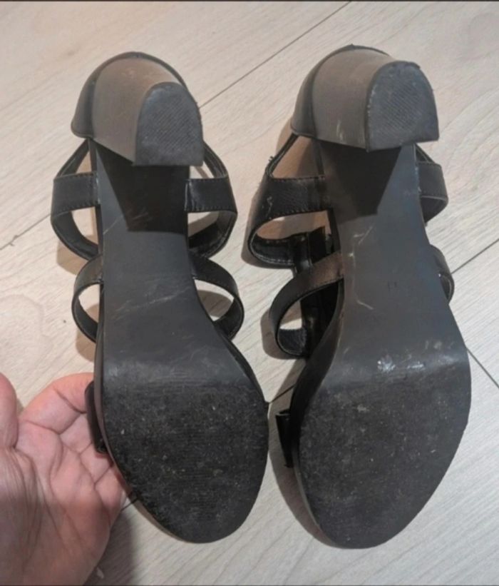 Talon noir - photo numéro 5