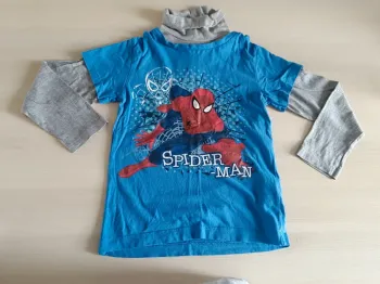 sous pull spiderman