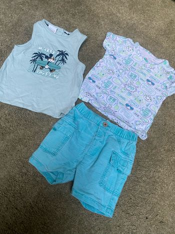 Lots de vêtements 9m