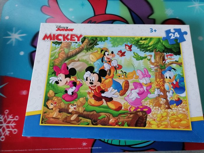 Puzzle Mickey complet