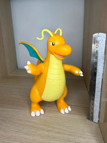 Figurine dracoloss Pokémon