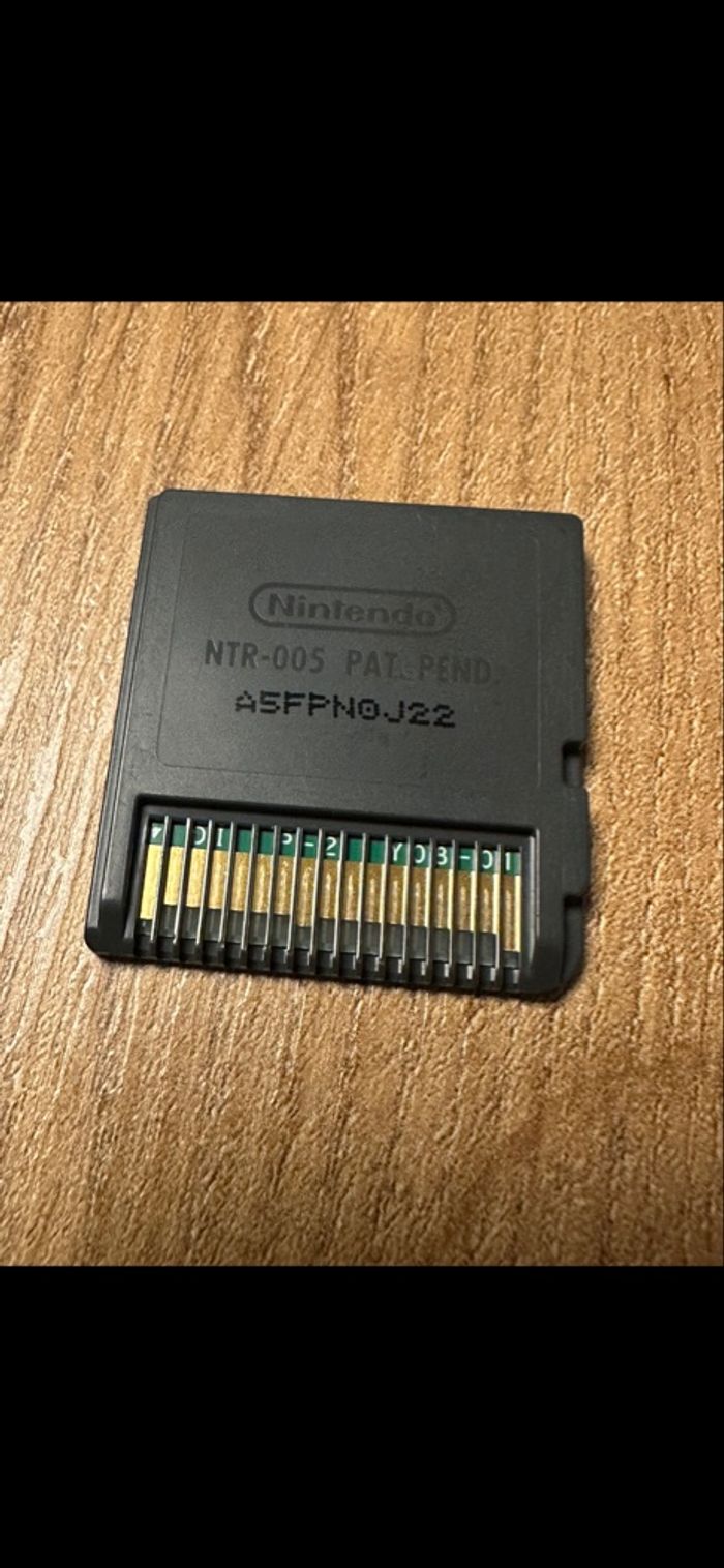 Professeur Layton et l’étrange village DS - photo numéro 2