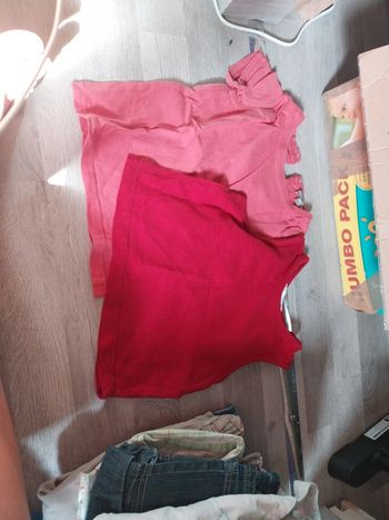 1 Tee-shirt corail + 1 débardeur rouge 18 mois garçon