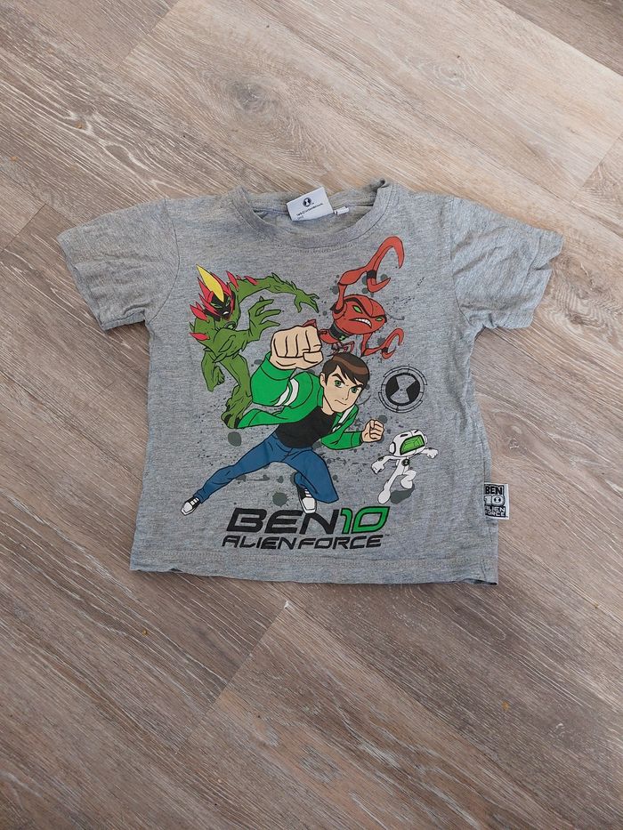 T-shirt ben10 taille 2/3 ans