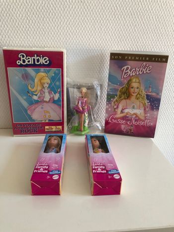 Lot Barbie