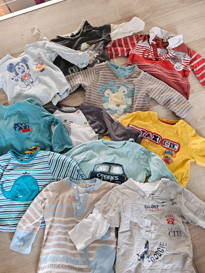 Lot 11 t shirt manche longue 18 mois - photo numéro 2
