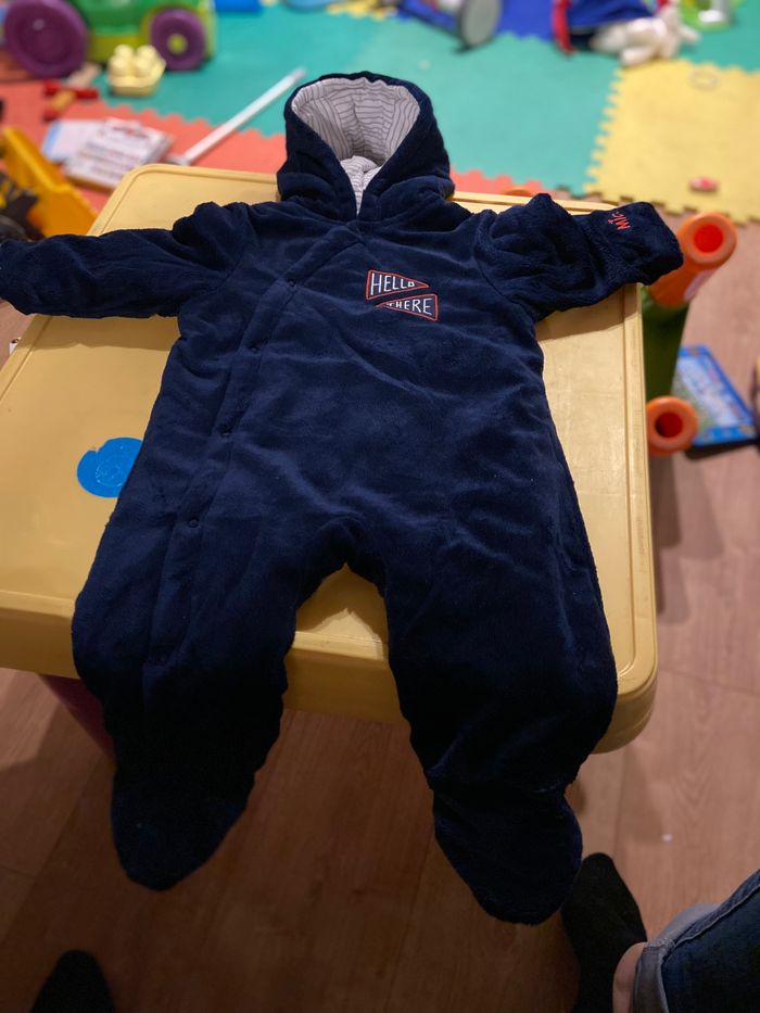 Combinaison taille 3-6 mois