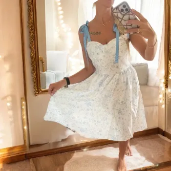 Robe bustier fleurie à nouer 💙 vibes cottagecore & été