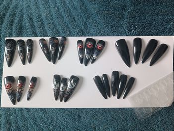 Faux ongles pour Halloween