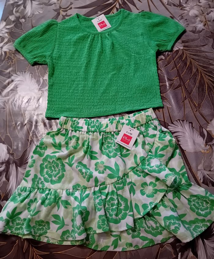 Ensemble fille en 6 ans