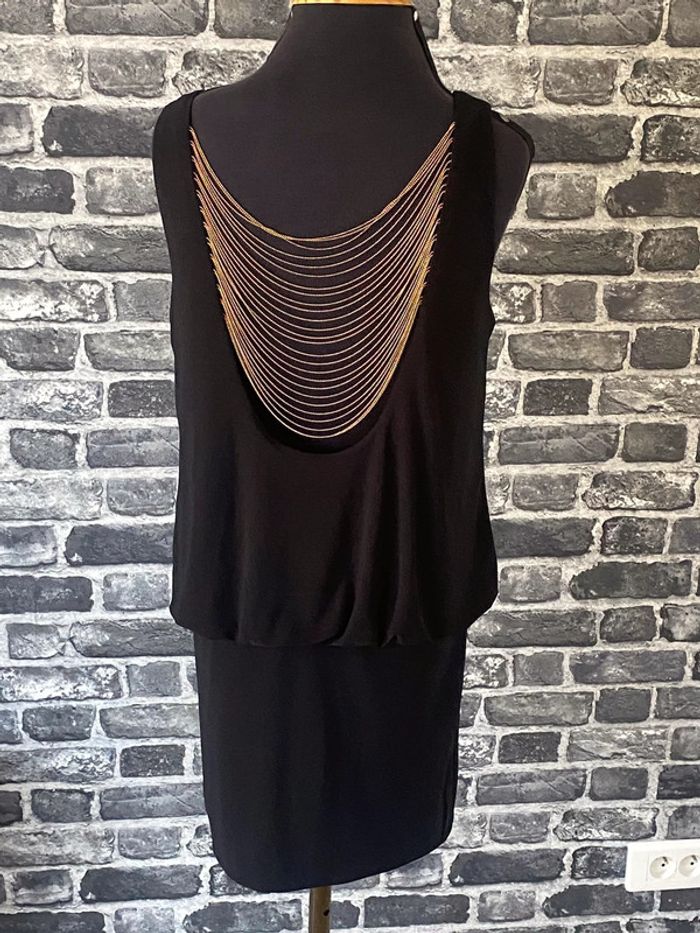 Robe noir