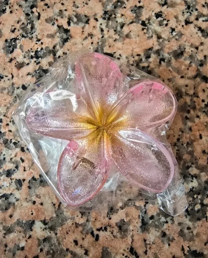 Pince à cheveux fleurs d'hibiscus neuf rose paillette - photo numéro 2