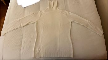 Pull col roulé blanc « Belle Femme »