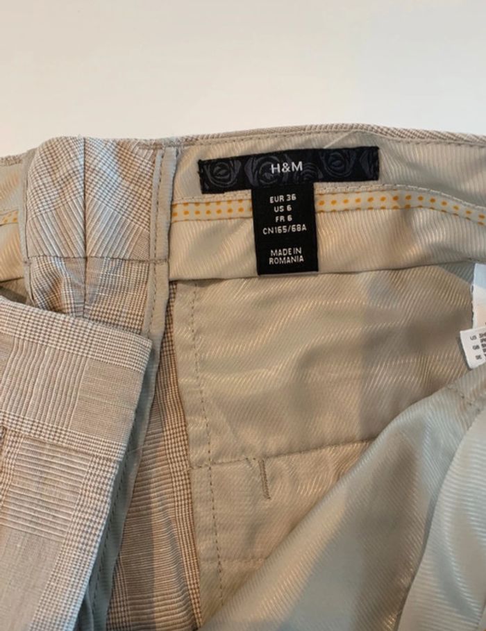 Pantacourt H&M femme taille 36 beige prince de galle - photo numéro 2