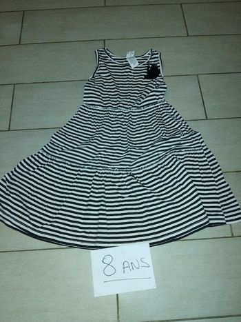 Robe taille 8 ans