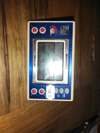 Manhole game and watch Nintendo