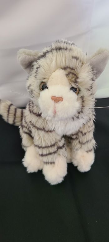 Peluche chat gris et blanc