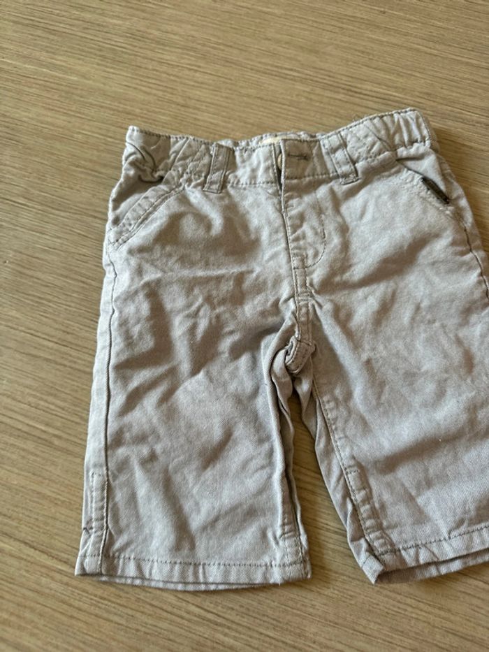 Bermuda bleu gris très bon état 12 mois - photo numéro 2