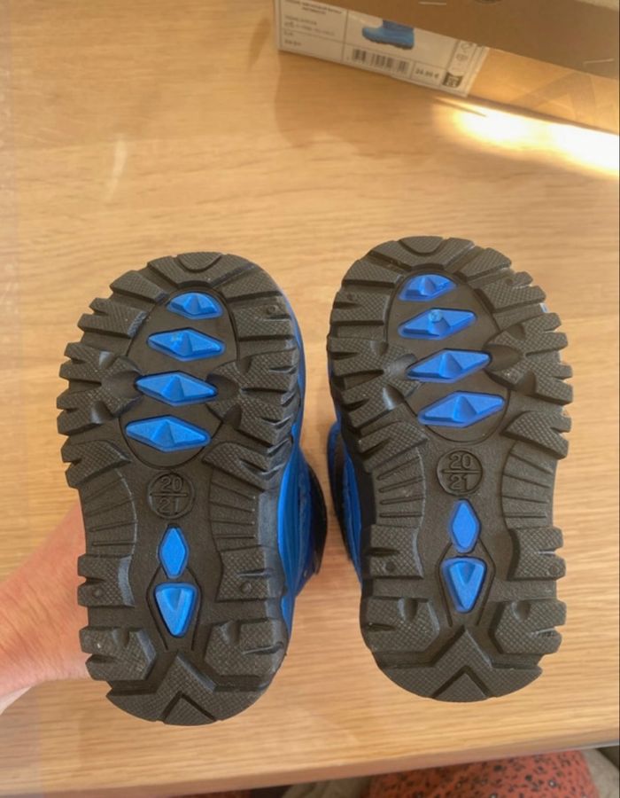 Bottes de neige - photo numéro 2