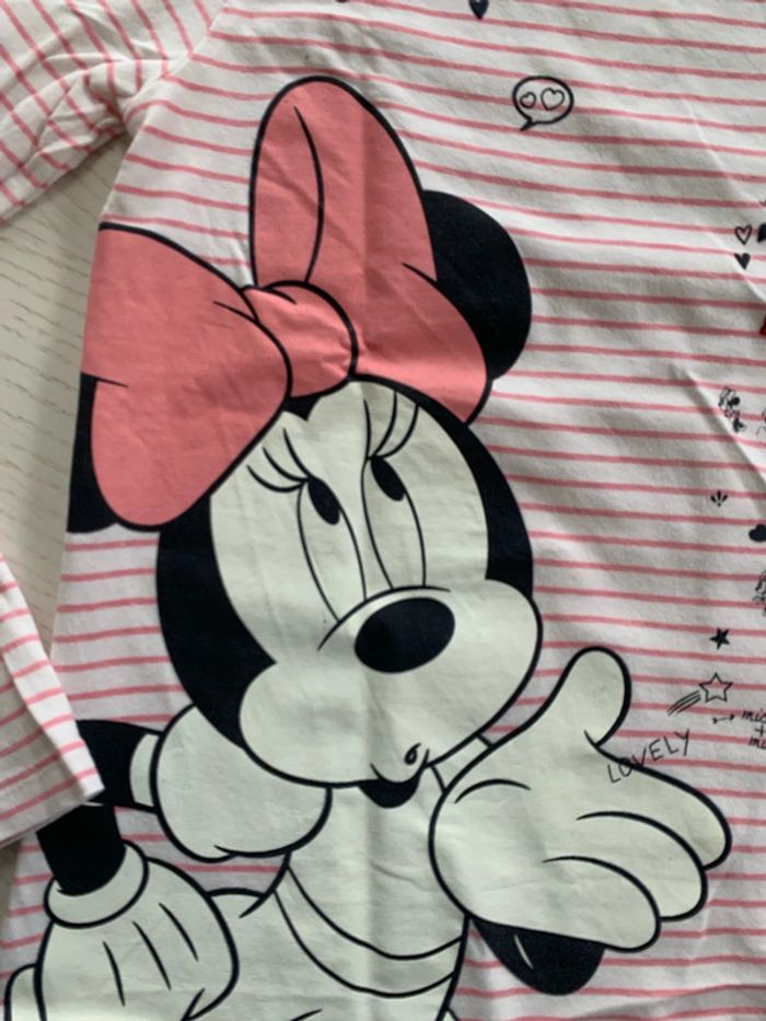 Tee-shirts marinière Minnie 8 ans Disney neuf - photo numéro 2