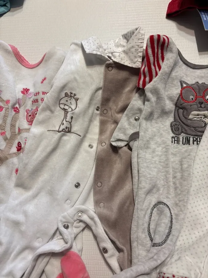 Lot de 6 pyjamas bébé - photo numéro 4