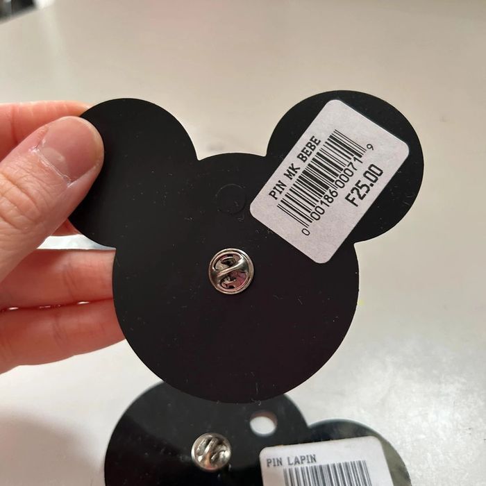 Lot 3 pins euro disney lapin alice mickey neuf - photo numéro 7