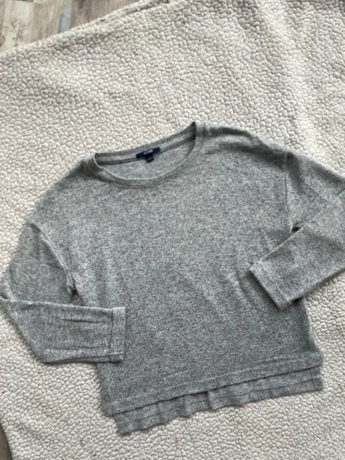 Pull gris fille Kiabi 10 ans