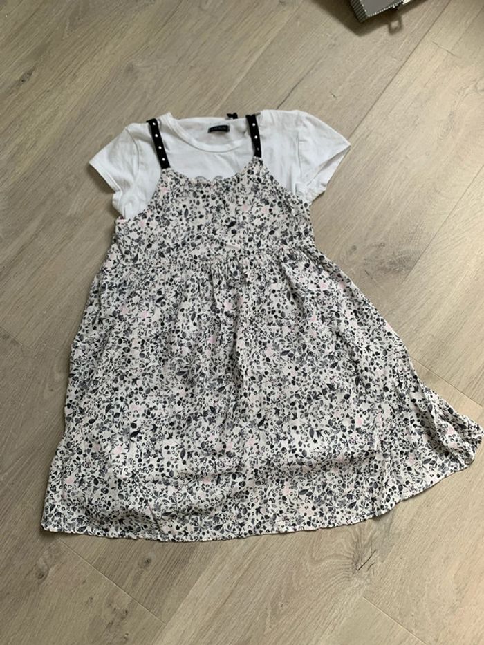 Robe IKKS, 6 ans en très bon état
