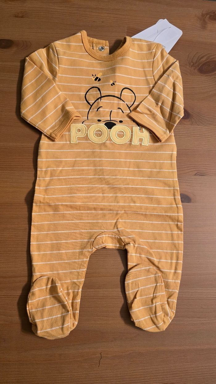 (Neuf non porté) 🏷🥰😍 pyjama winnie l ourson  3 mois garçon 😍🥰 - photo numéro 2