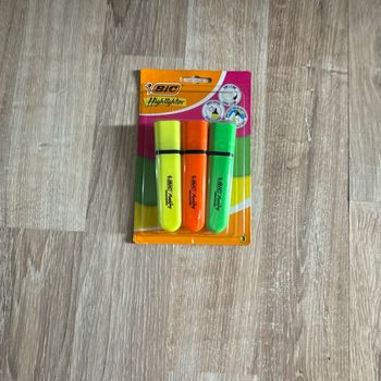 Lot de 3 fluos Bic neufs