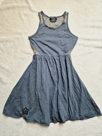 Robe grise teddy Smith dentelle taille 12ans