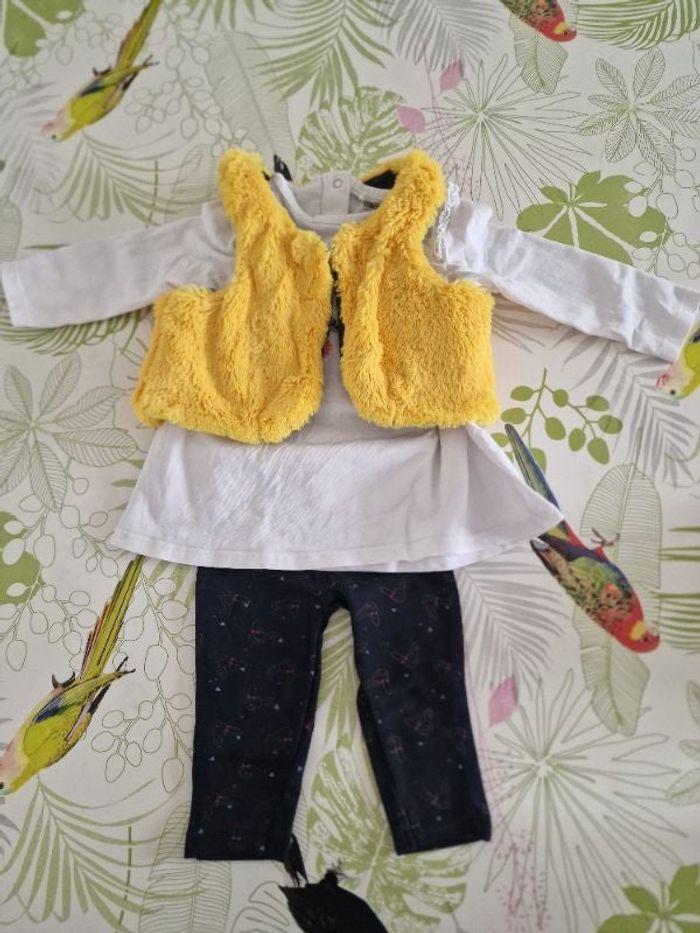 Ensemble 3 pièces taille 12 mois