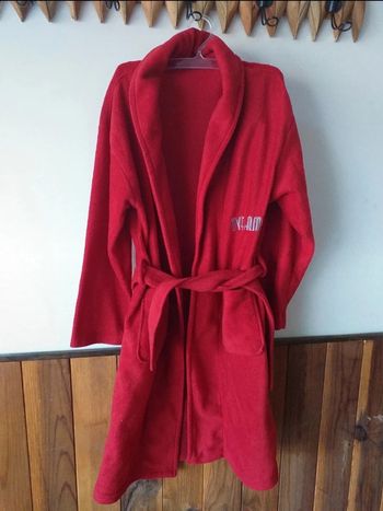 Robe de chambre rouge