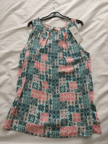 Top camaïeu neuf avec étiquette taille 38