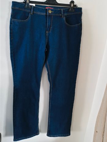 Jeans slim femme taille 48 ( neuf)
