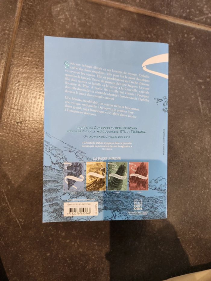 Livre : Les fiancés de l'hiver - photo numéro 7