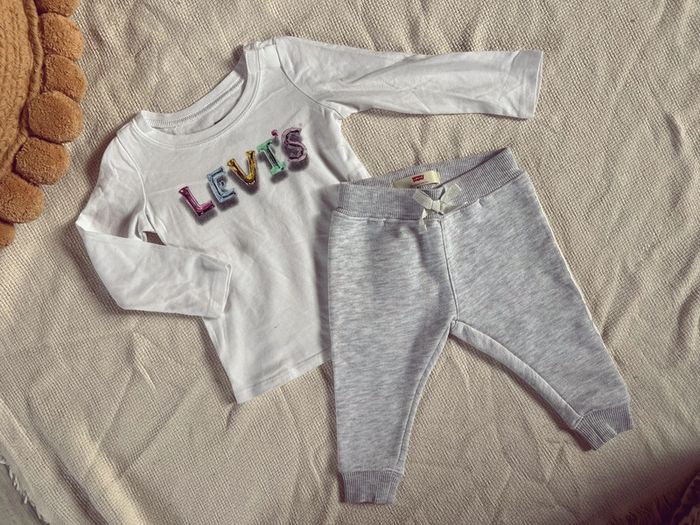 Ensemble levis jogging gris et blanc