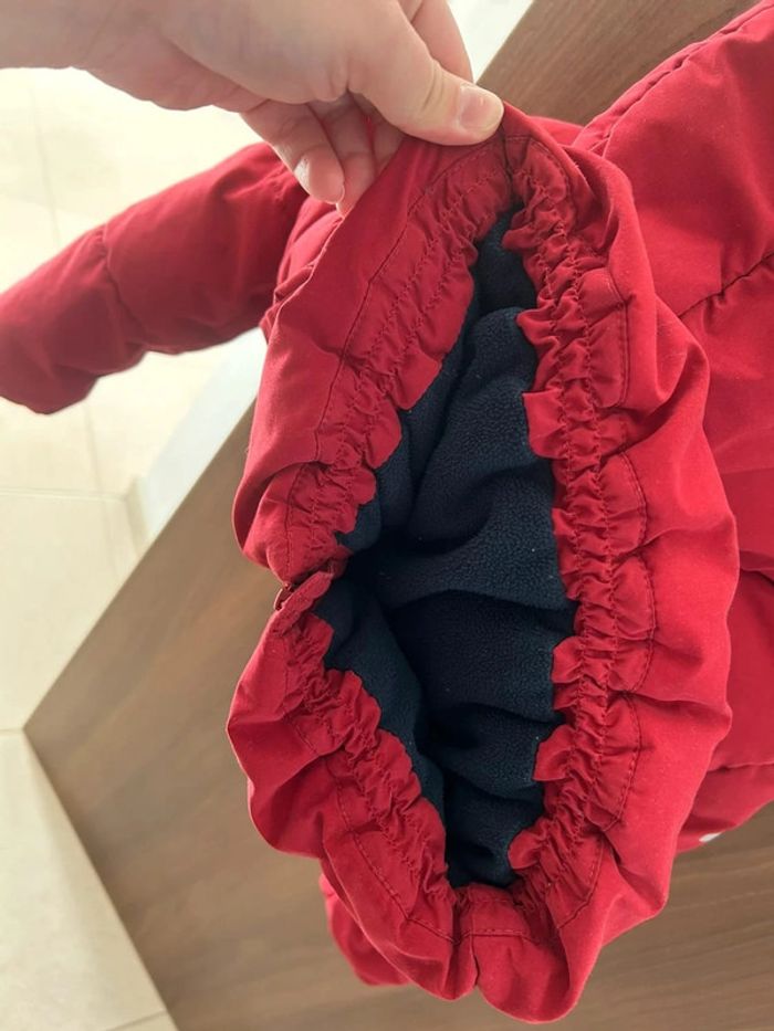 manteau doudoune rouge garcon à capuche kiabi taille 6ans - photo numéro 12