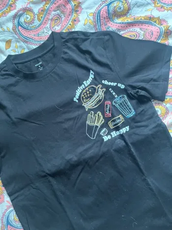 TEE shirt
