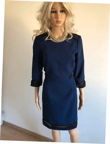 Robe bleue marine avec dentelle noire Morgan taille 38 jamais portée