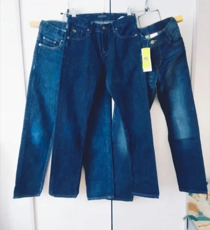 Lot de 3 jeans garçons t 10ans neuf