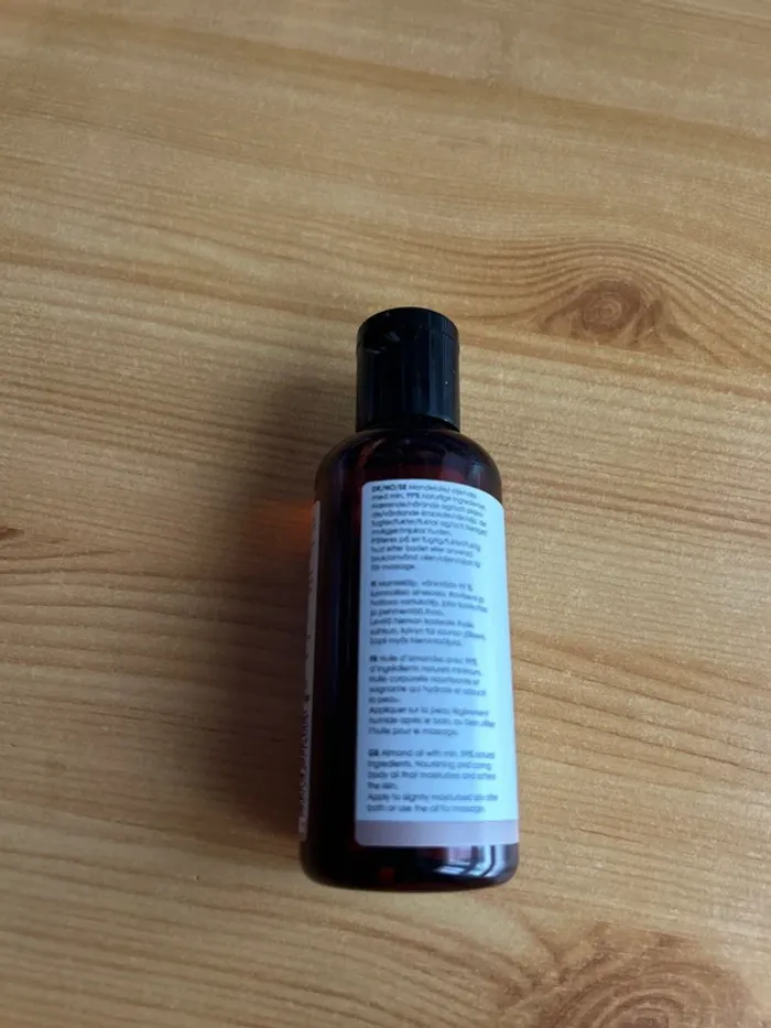 Almond oil - photo numéro 2