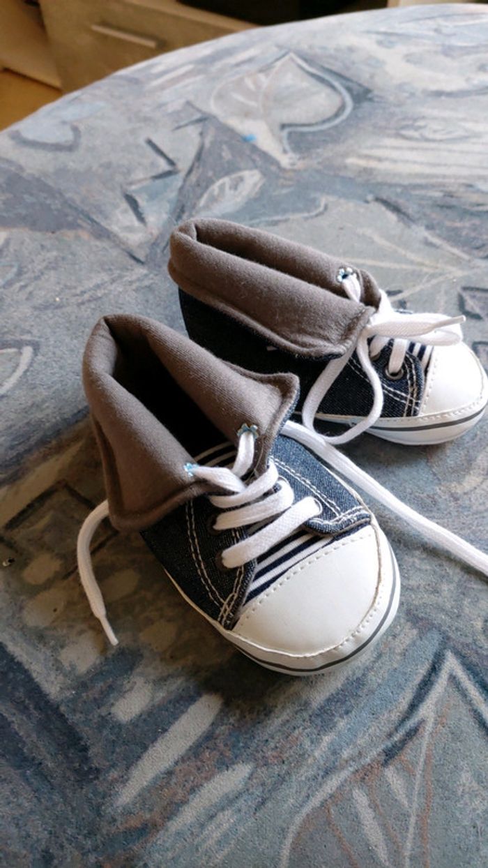 Chaussure souple bébé 18-19