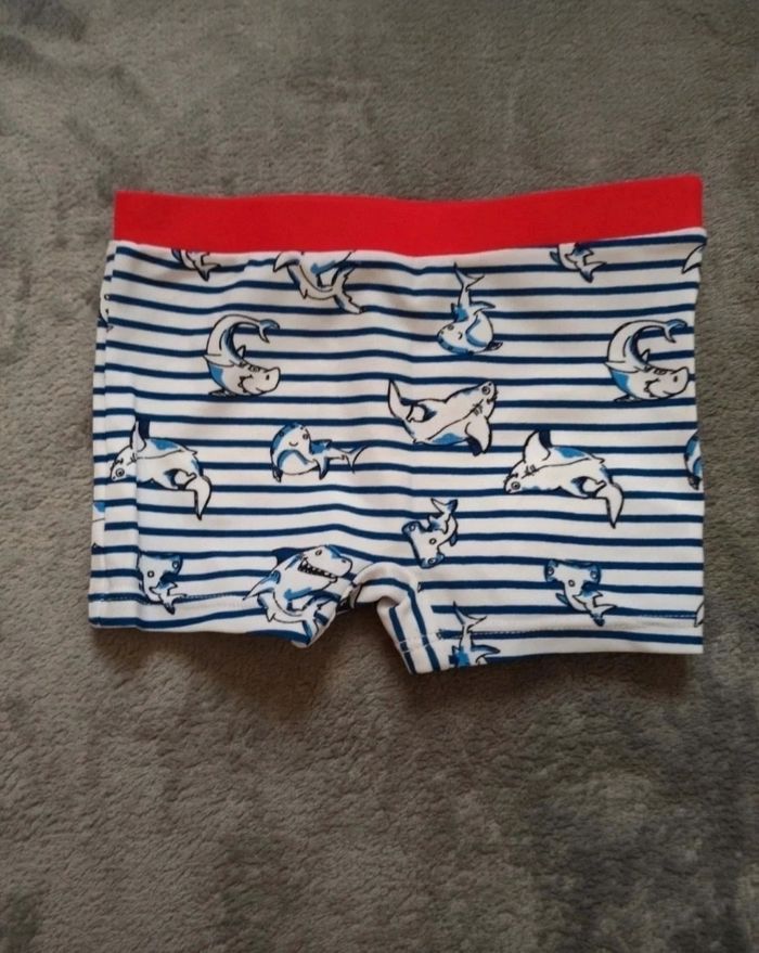 Shorty maillot de bain 2 ans (86cm)
