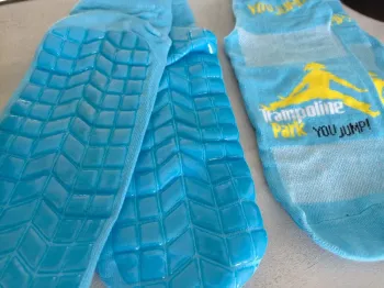 Lot 2 paires de chaussettes antidérapantes