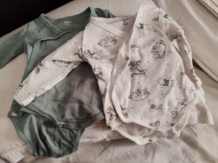 Lot vêtements 3 mois - photo numéro 9