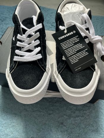 Chaussure Converse neuf