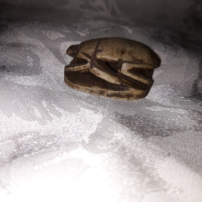 Faby27800 Scarabée Egyptien en pierre gravée de hiéroglyphes Egypte - photo numéro 2