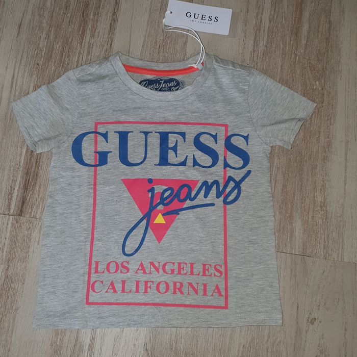 T-shirt guess neuf 2ans